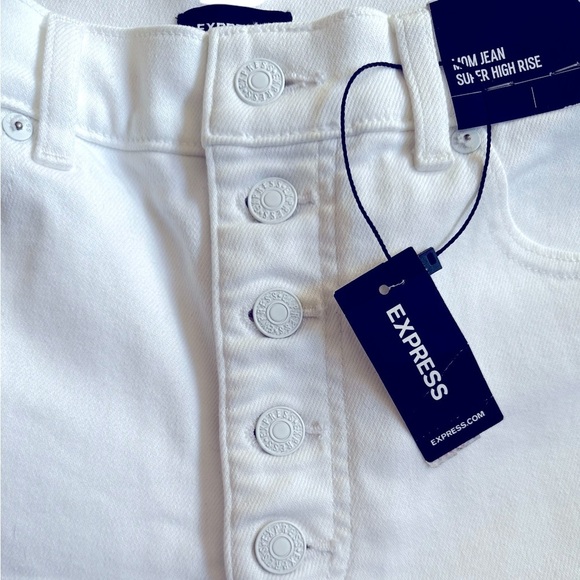 Express Mom Jean Super High Rise NWT - Picture 2 of 4